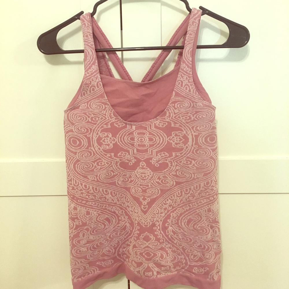 Athleta top